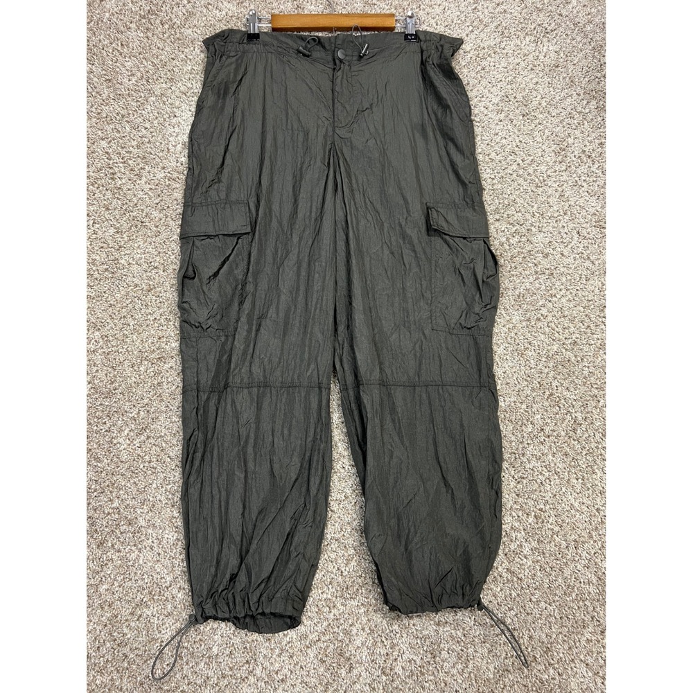 Future Collective Alani Noelle Gray Nylon Cargo Pants S Bungee Hem Streetwear